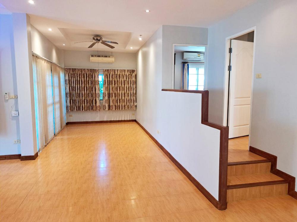ขายบ้าน 