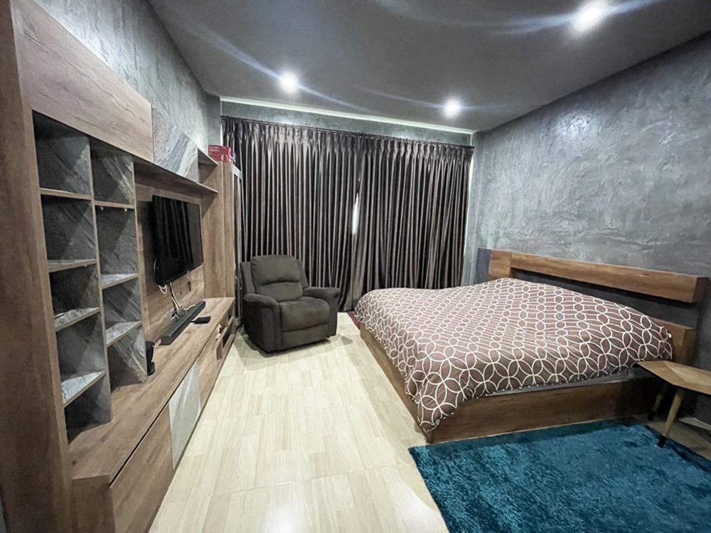ขายบ้าน 