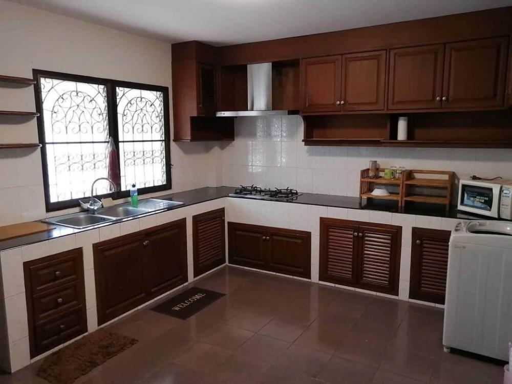 ให้เช่าบ้าน 